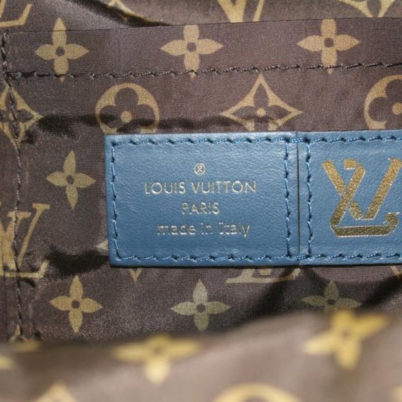 Louis Vuitton Rare 2023 Puffer Pillow Palm Spring Mini Backpack 1LVJ1020 - Picture 3 of 11